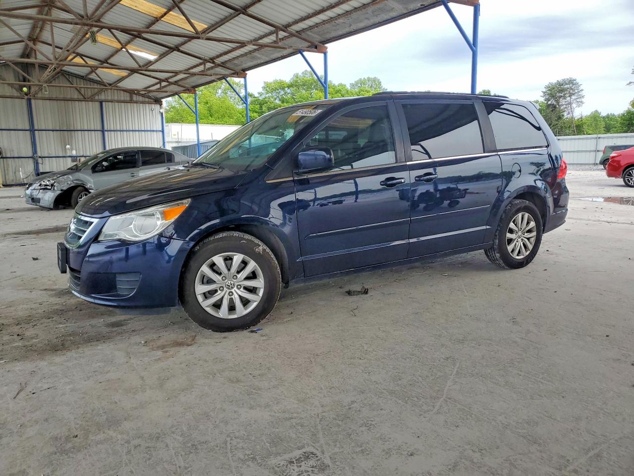2013 Volkswagen Routan SE, VIN 2C4RVABG6DR725106 — Rear end