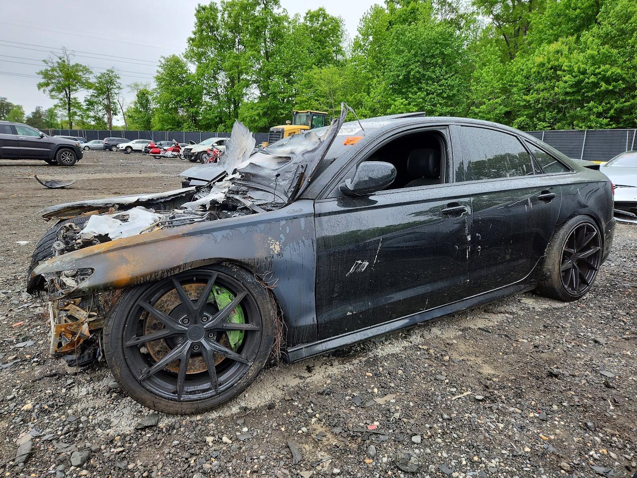 2016 Audi S6 Prestige, VIN WAUH2AFC1GN168499 — Engine fire
