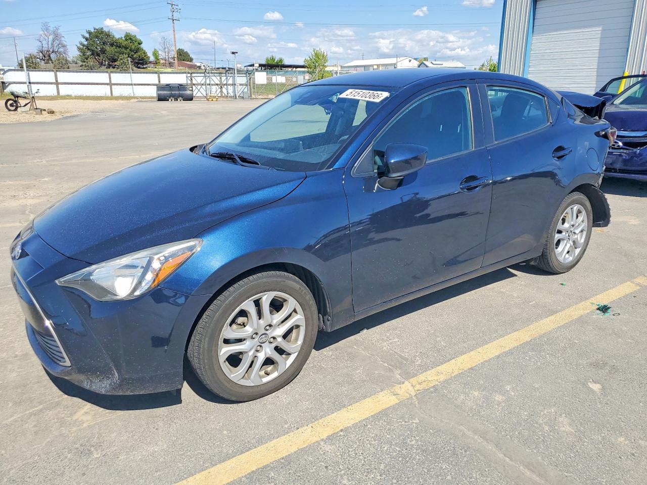 2018 Toyota Yaris, VIN 3MYDLBYV8JY317554 — Rear end