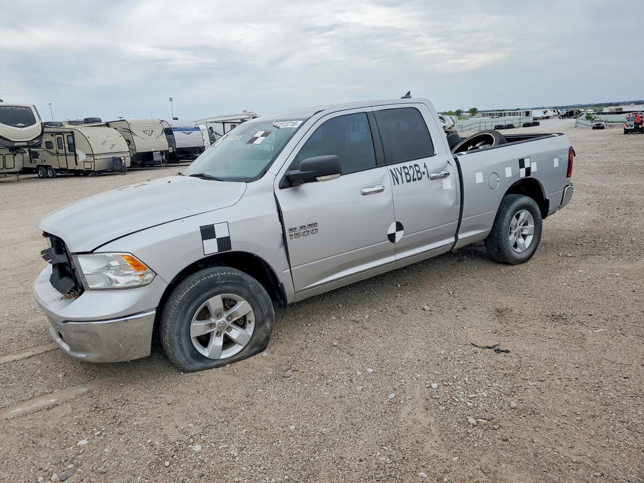 2013 Ram 1500 SLT, VIN 1C6RR6GG3DS513599 — Фото с аукциона 1 of 4