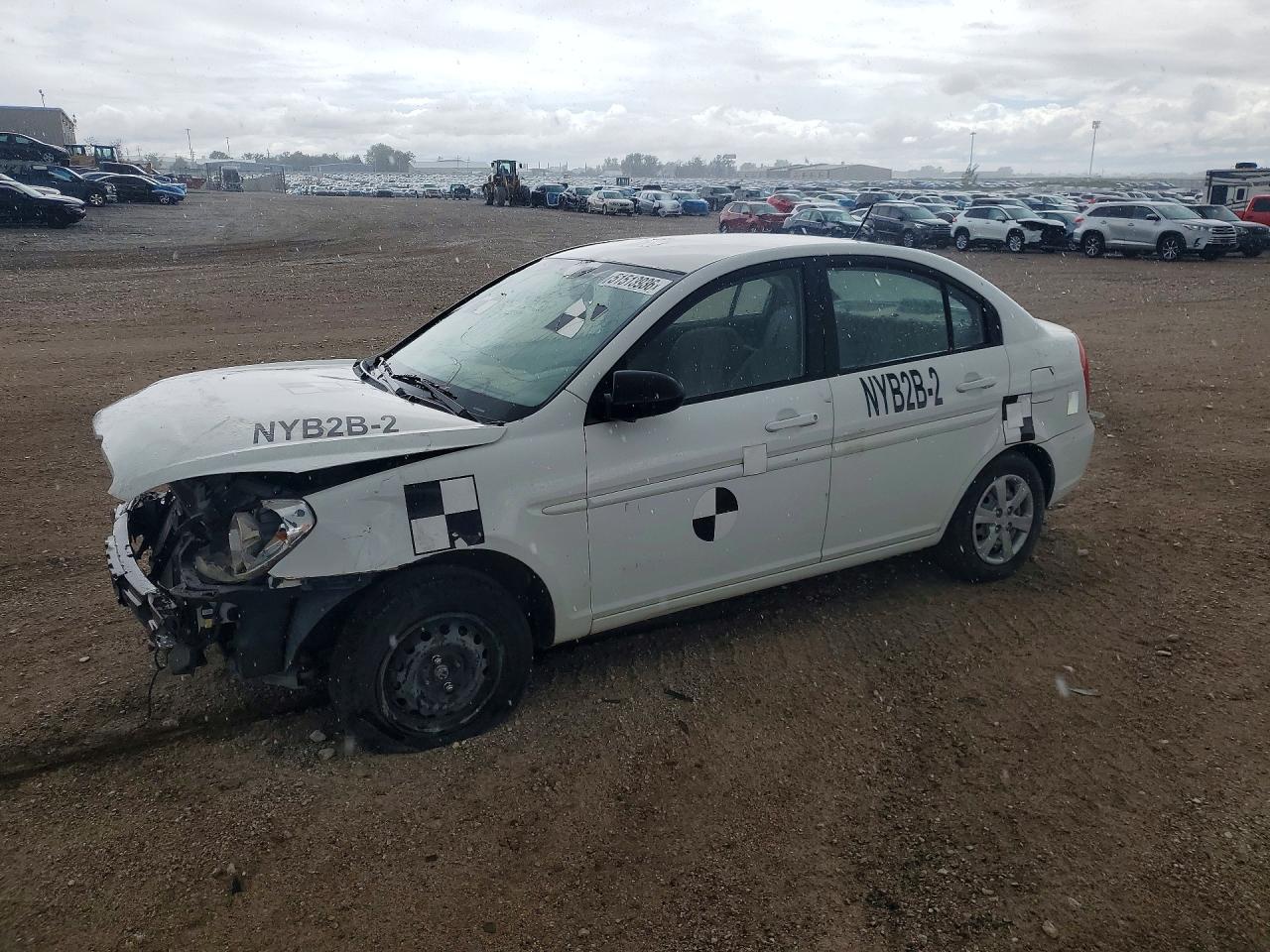 2010 Hyundai Accent GLS, VIN KMHCN4AC9AU498042 — Front end