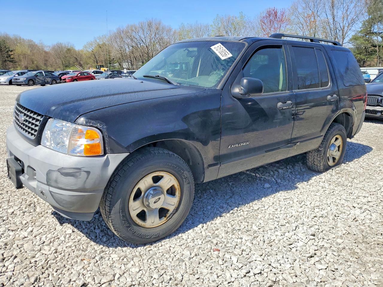 2002 Ford Explorer XLS, VIN 1FMZU72E92UA85022 — Side