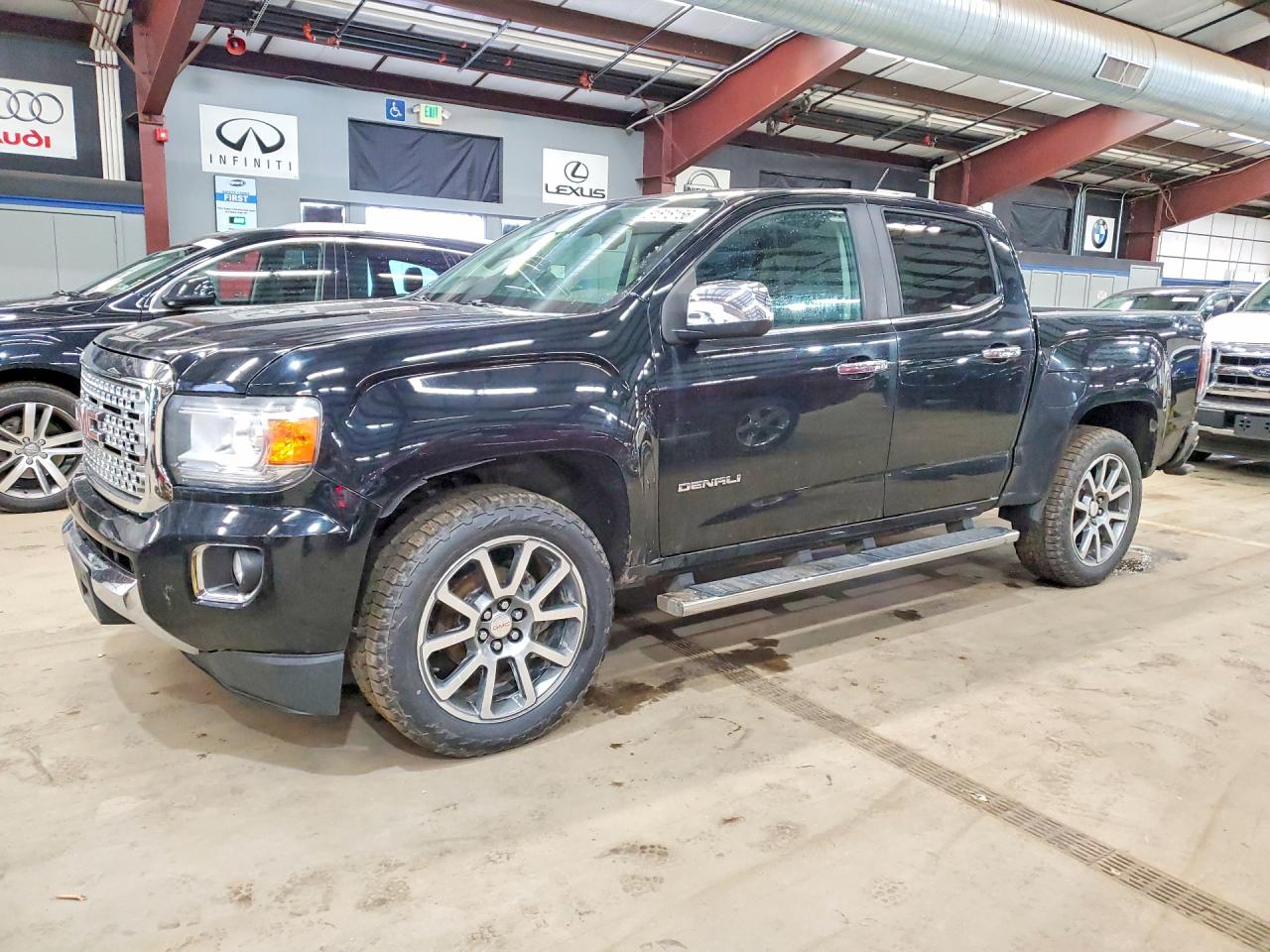2018 GMC Canyon 4WD Denali, VIN 1GTP6EE19J1203749 — Minor dents and scratches
