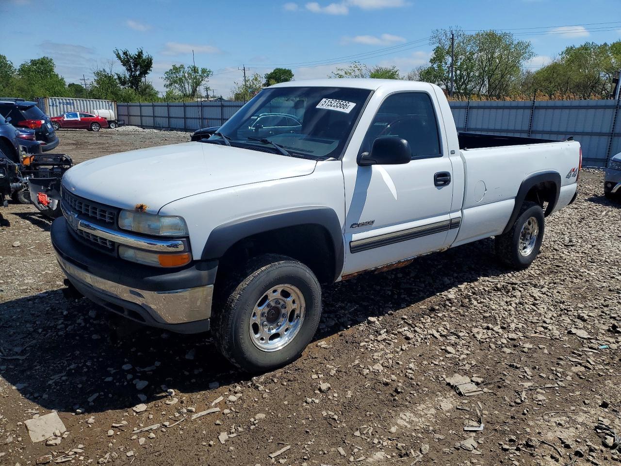 2000 Chevrolet Silverado 2500 LS, VIN 1GCGK24U3YE112131 — Hail