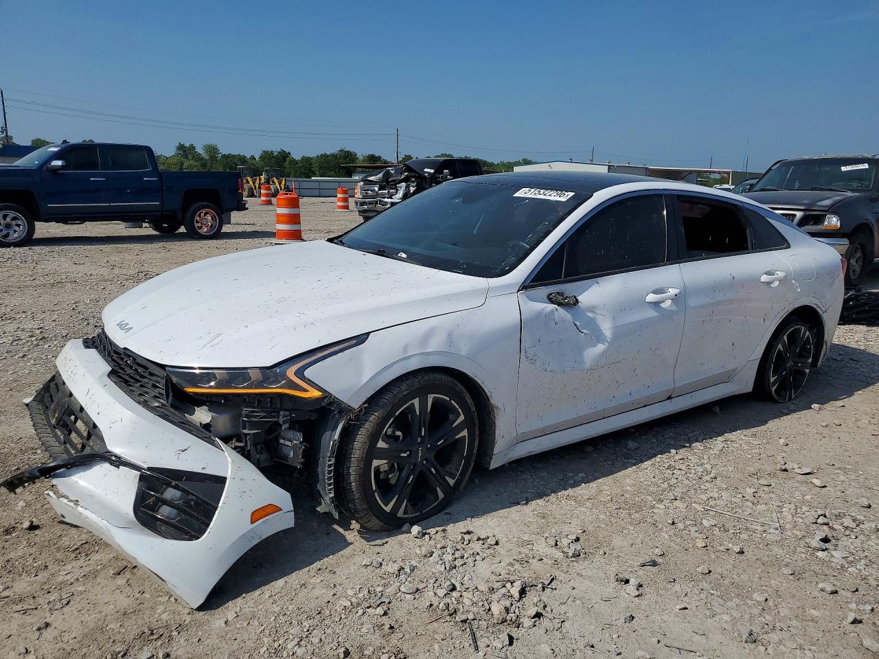 2022 Kia K5 GT-Line, VIN 5XXG64J28NG096485 — Front end