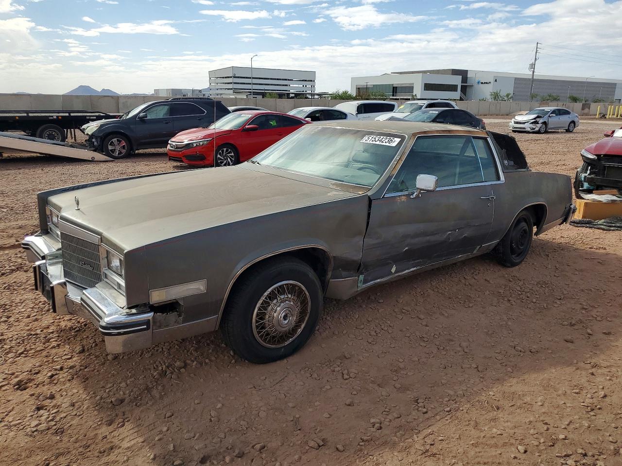 1985 Cadillac Eldorado, VIN 1G6EL5785FE633727 — Бок