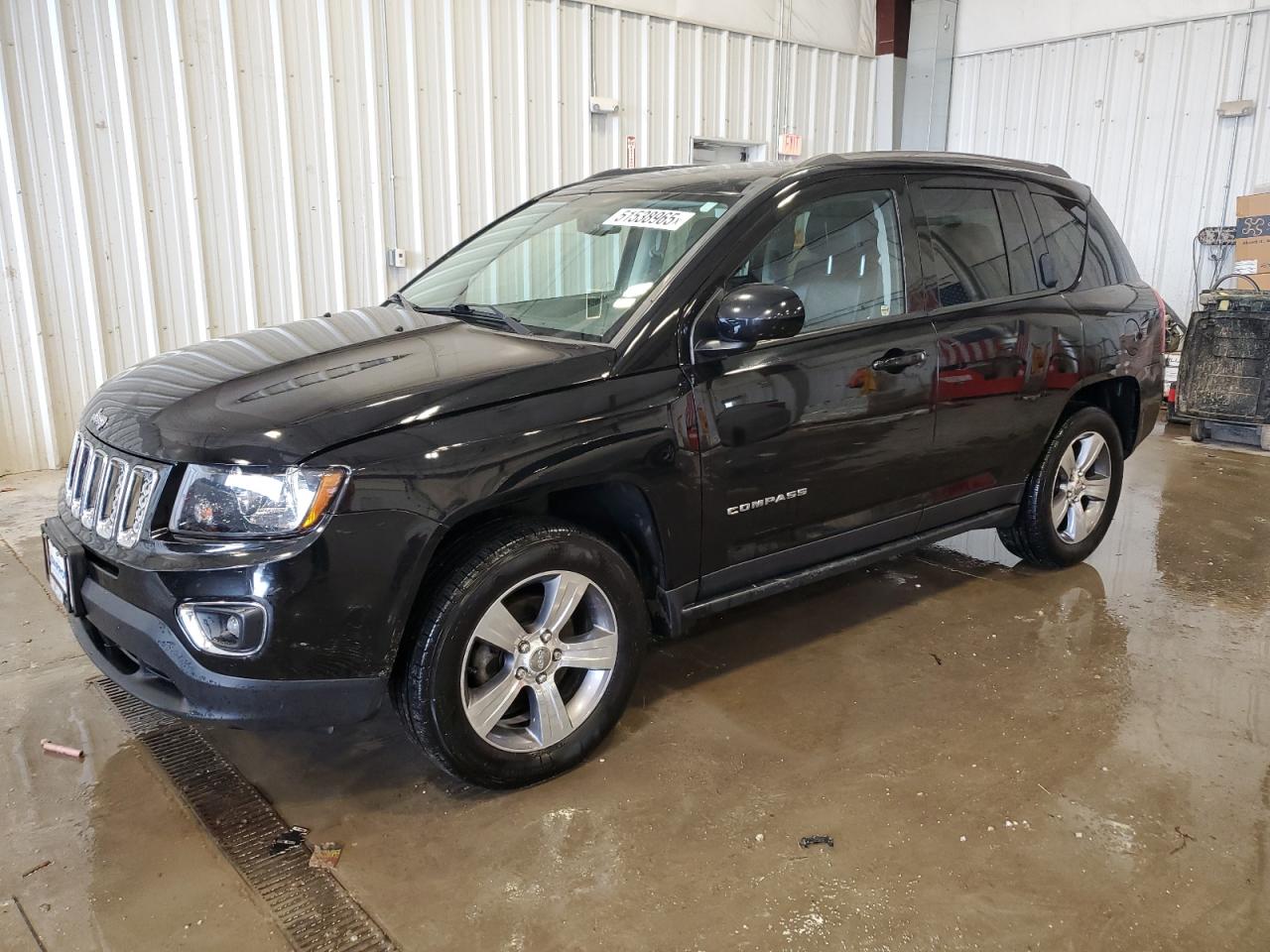 2017 Jeep Compass High Altitude, VIN 1C4NJDEB5HD113189 — Фото с аукциона