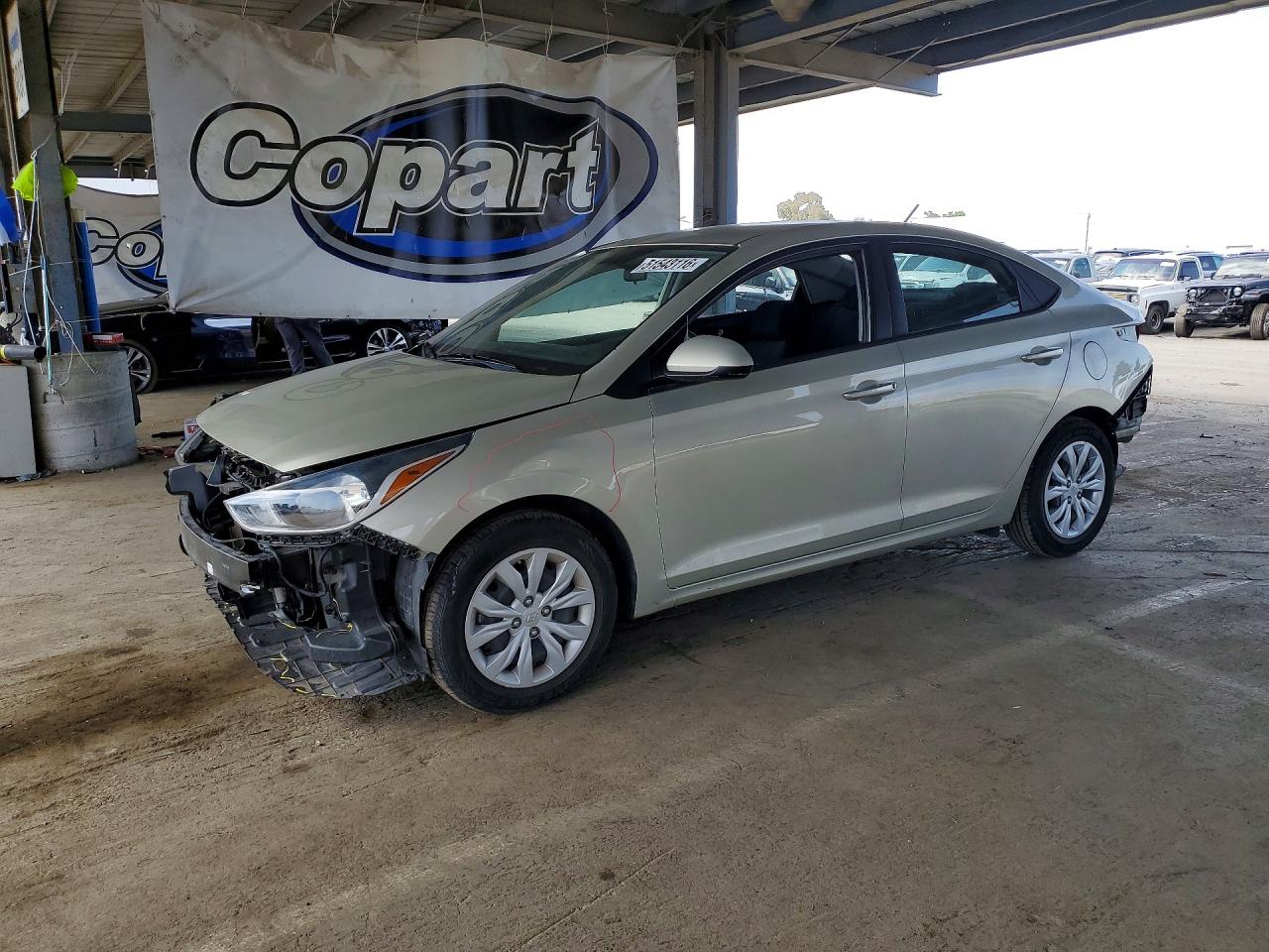 2020 Hyundai Accent SE, VIN 3KPC24A63LE096879 — Front end