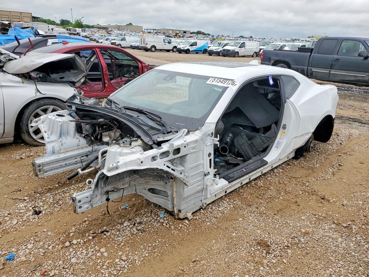2022 Chevrolet Camaro LT1, VIN 1G1FF1R78N0110261 — Stripped