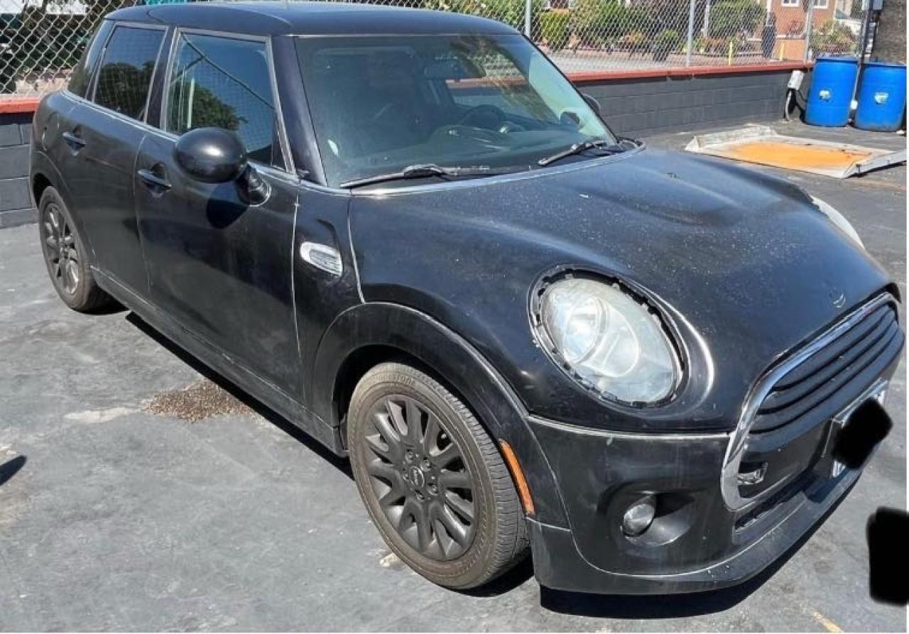 2015 MINI Hardtop 4 Door, VIN WMWXS5C52FT827192 — Prior damage history