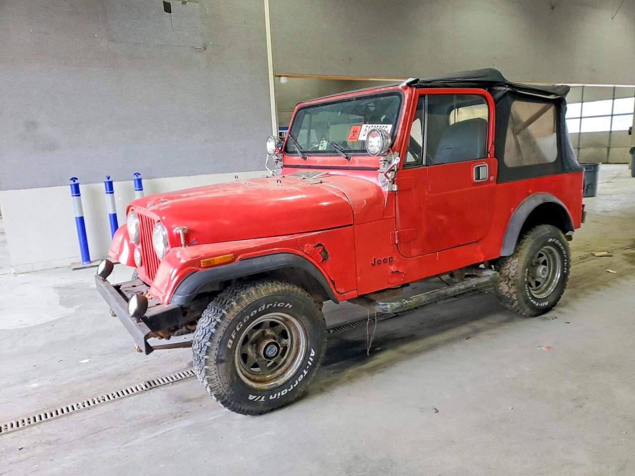 1983 Jeep CJ, VIN 1JCCM87EXDT051817 — Бок
