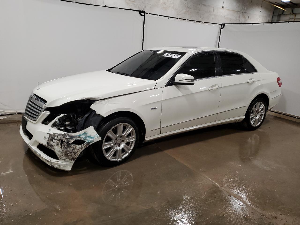 2012 Mercedes-Benz E 350 Luxury, VIN WDDHF8JB3CA620894 — Front end