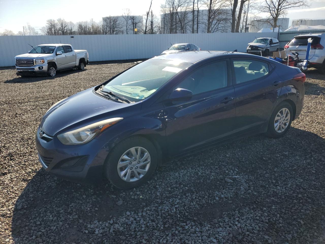 2014 Hyundai Elantra SE, VIN 5NPDH4AE8EH505404 — Rear end