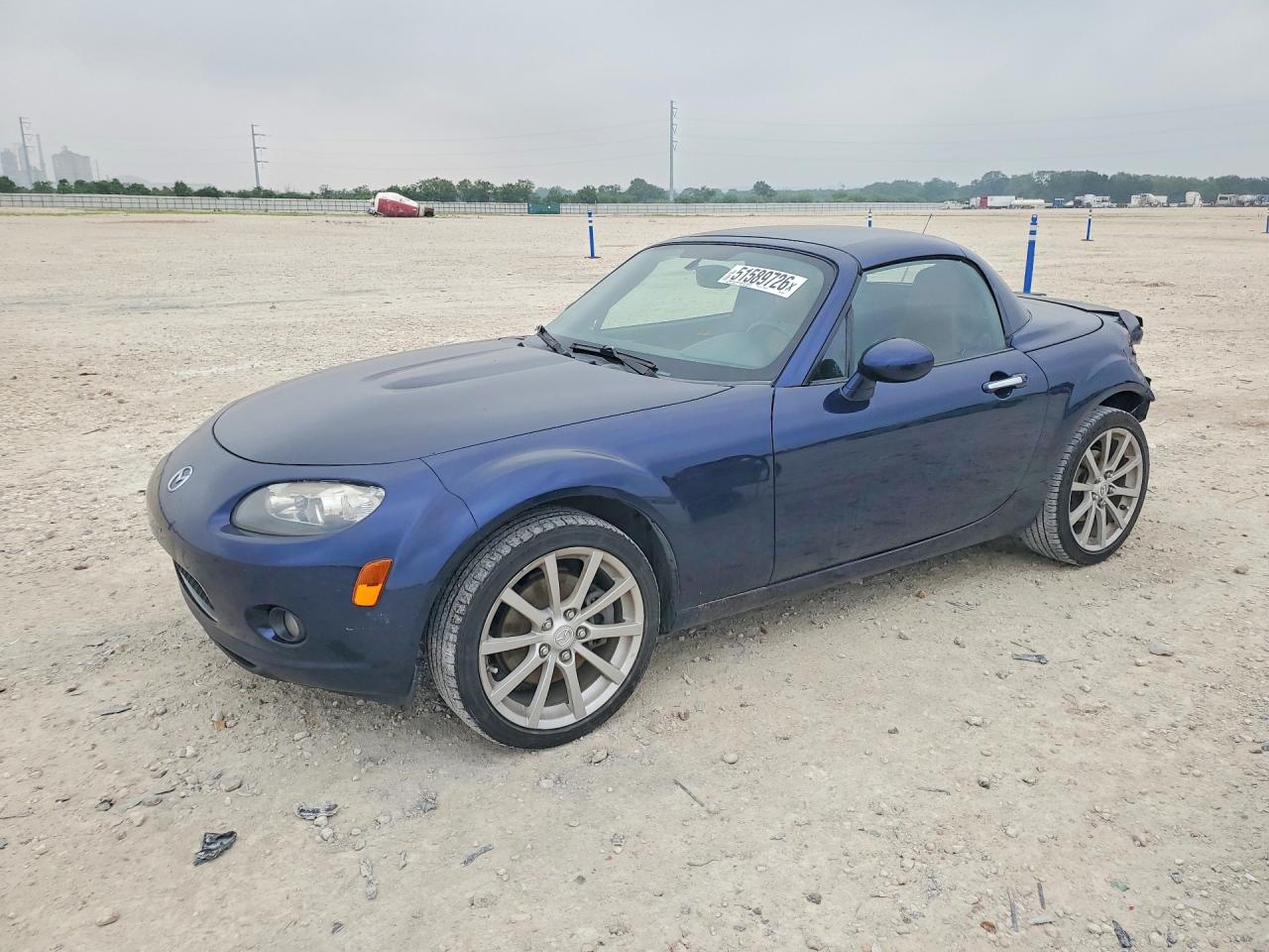 2008 Mazda MX-5 Miata Sport, VIN JM1NC26FX80152741 — Rear end
