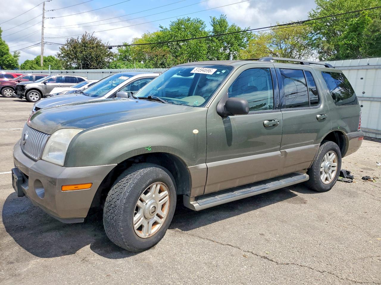 2004 Mercury Mountaineer Convenience, VIN 4M2ZU86KX4UJ16365 — Rear end