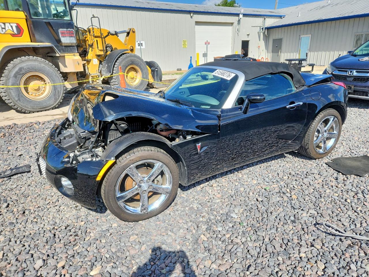 2007 Pontiac Solstice, VIN 1G2MB35B97Y115378 — Front end