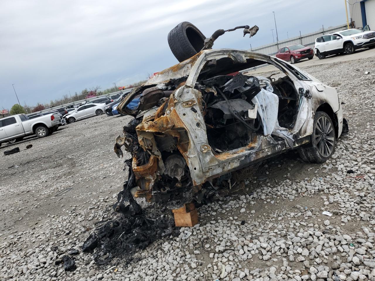 2017 Lincoln MKZ Reserve, VIN 3LN6L5F98HR659763 — Engine fire