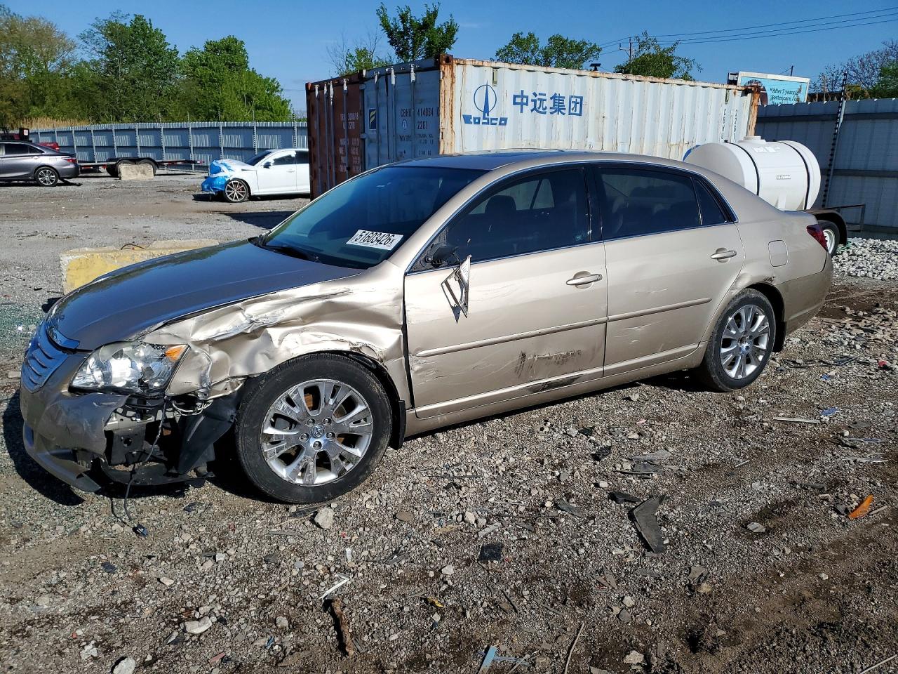 2008 Toyota Avalon Limited, VIN 4T1BK36B08U277261 — Front end