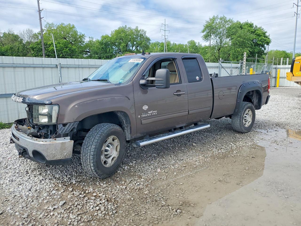 2008 GMC Sierra 3500, VIN 1GTHK39K08E210700 — Front end
