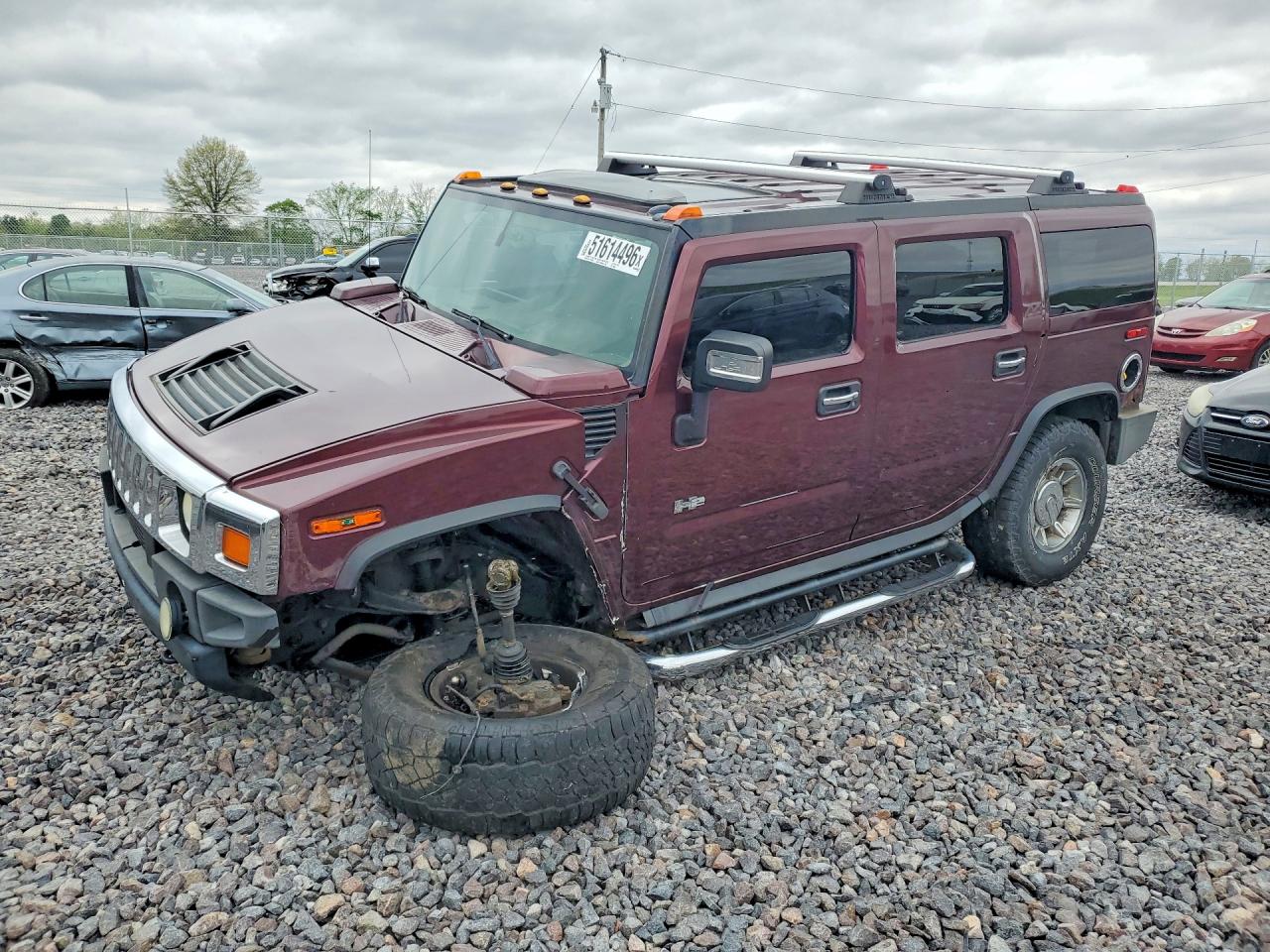 2007 Hummer H2 SUV, VIN 5GRGN23UX7H100837 — Undercarriage