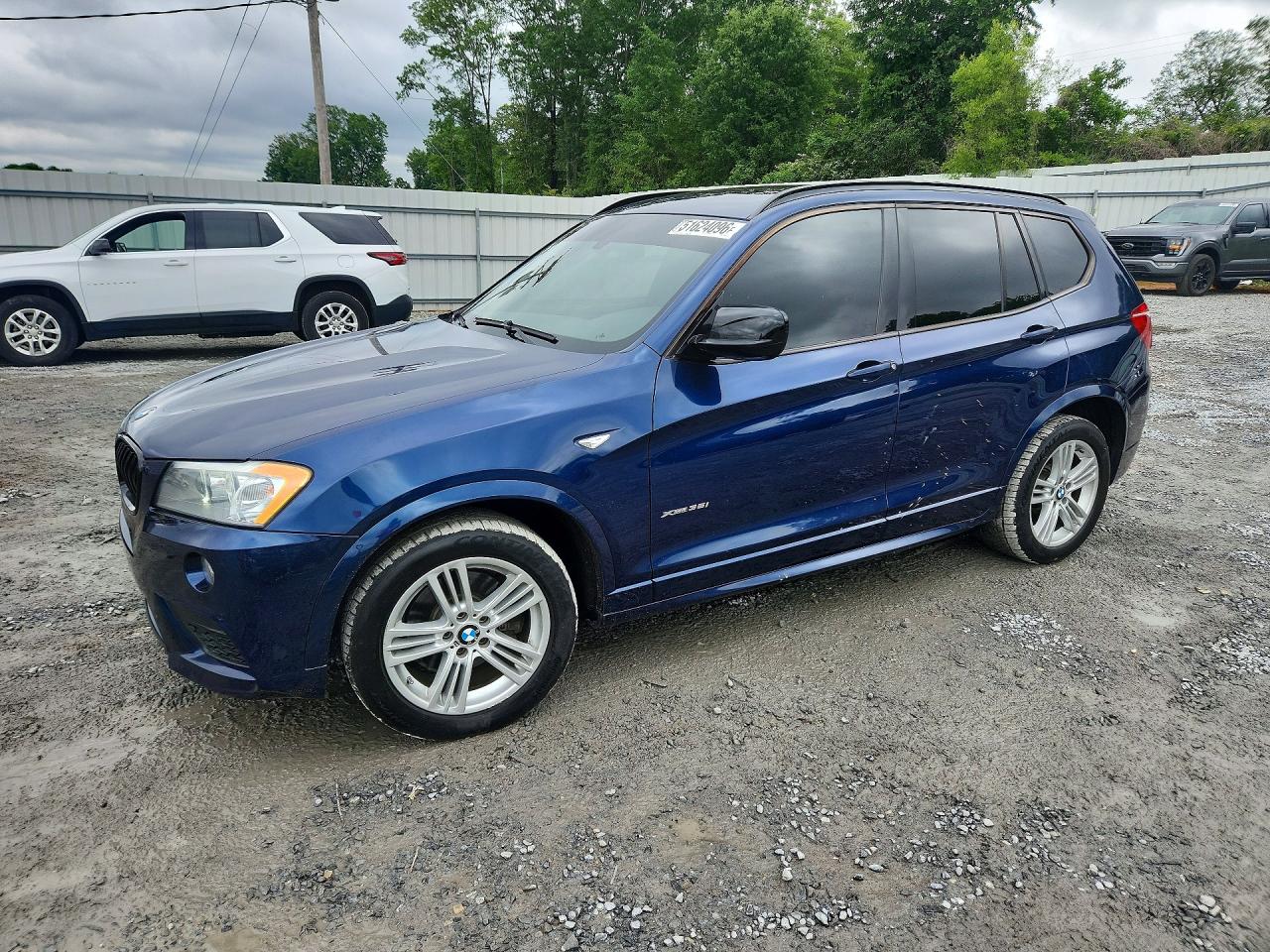 2012 BMW X3 28i, VIN 5UXWX5C57CL718298 — Зад