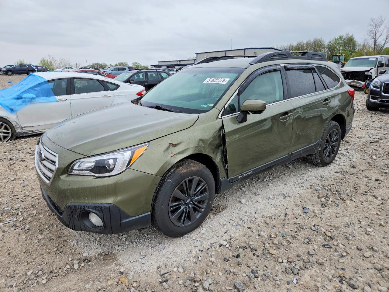 2016 Subaru Outback Premium, VIN 4S4BSAEC8G3249985 — Front end