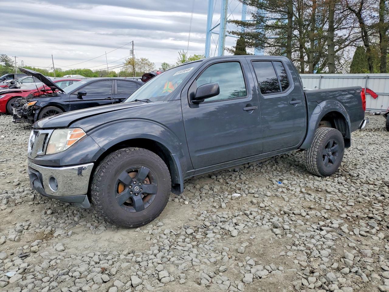 2011 Nissan Frontier SV, VIN 1N6AD0EV2BC425716 — Side