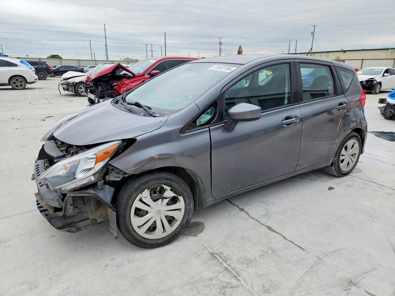 2017 Nissan Note S Plus, VIN 3N1CE2CP6HL356506 — Front end