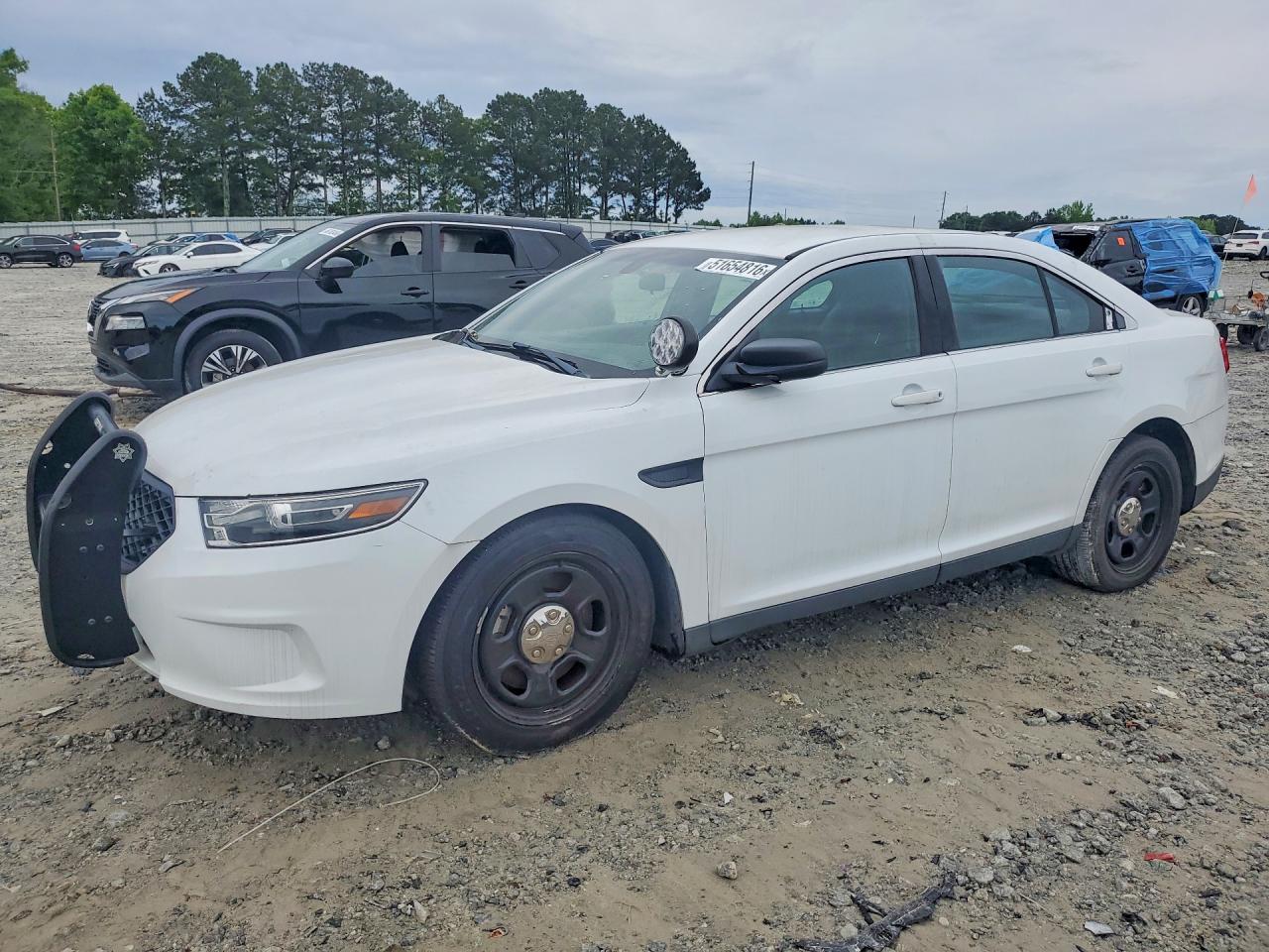 2019 Ford Police Interceptor, VIN 1FAHP2MK5KG103176 — Front end