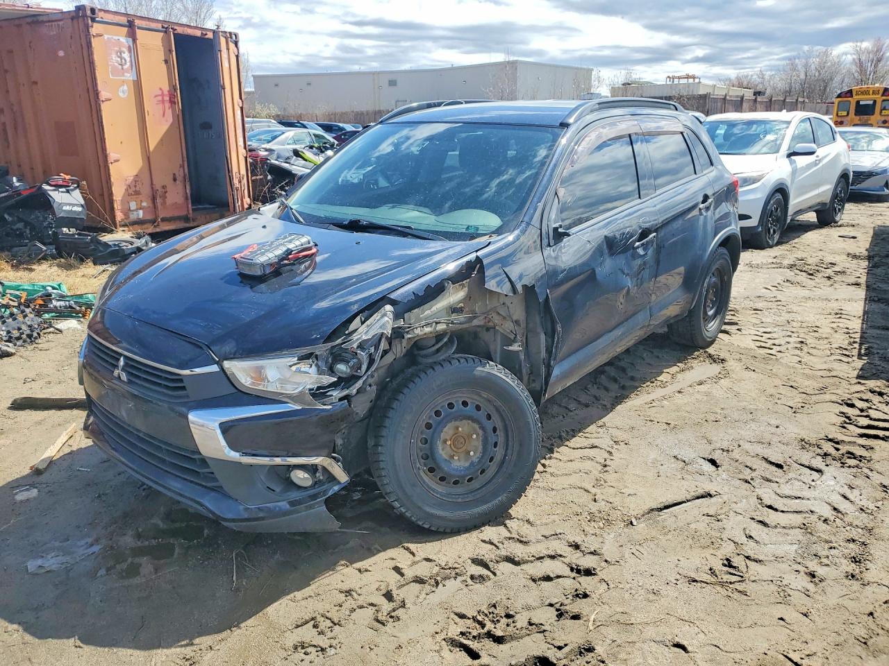 2017 Mitsubishi Outlander Sport SE, VIN JA4AJ4AW9HZ607771 — Front end