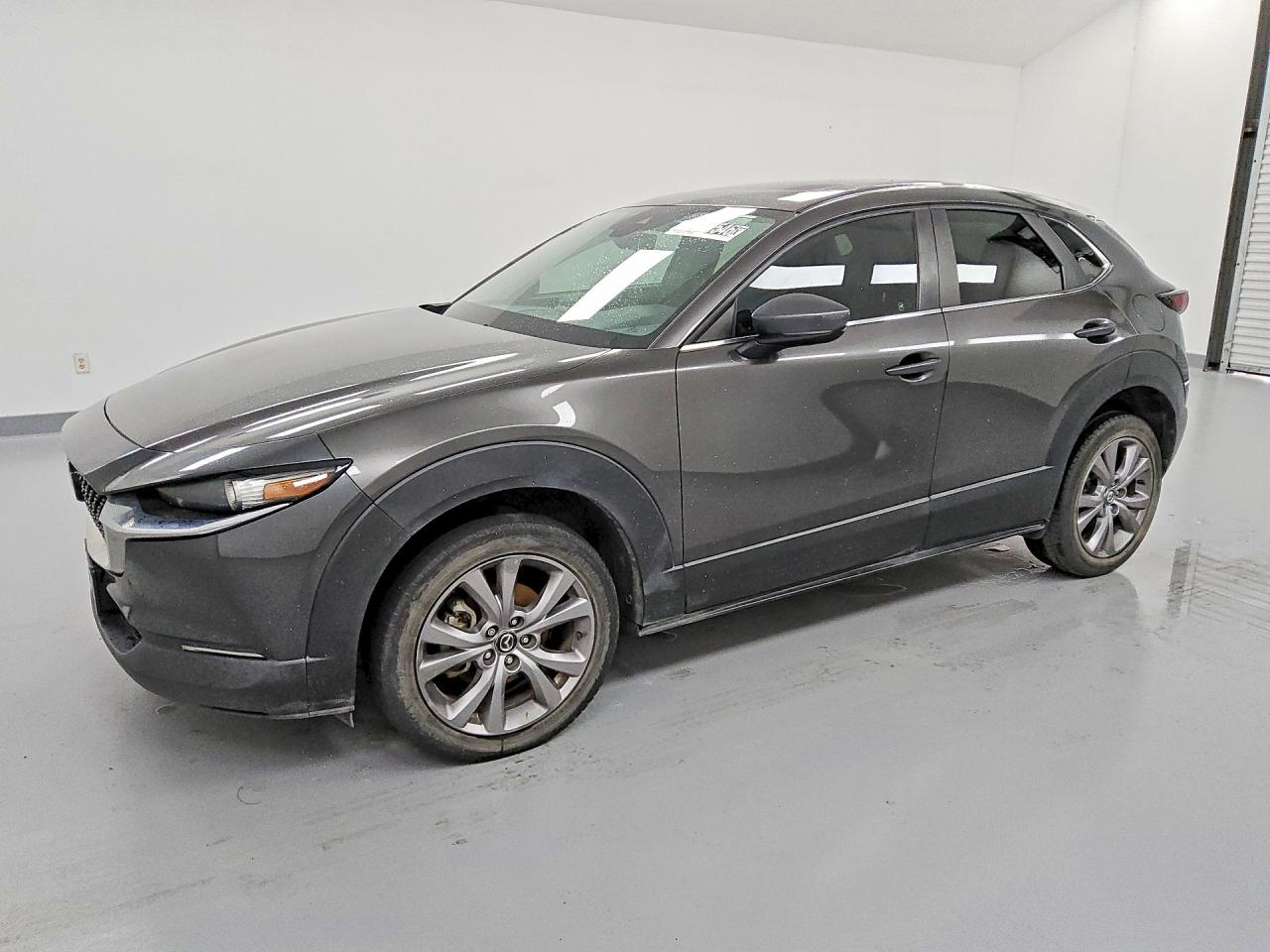 2021 Mazda CX-30 Preferred, VIN 3MVDMACL9MM216769 — Minor dents and scratches