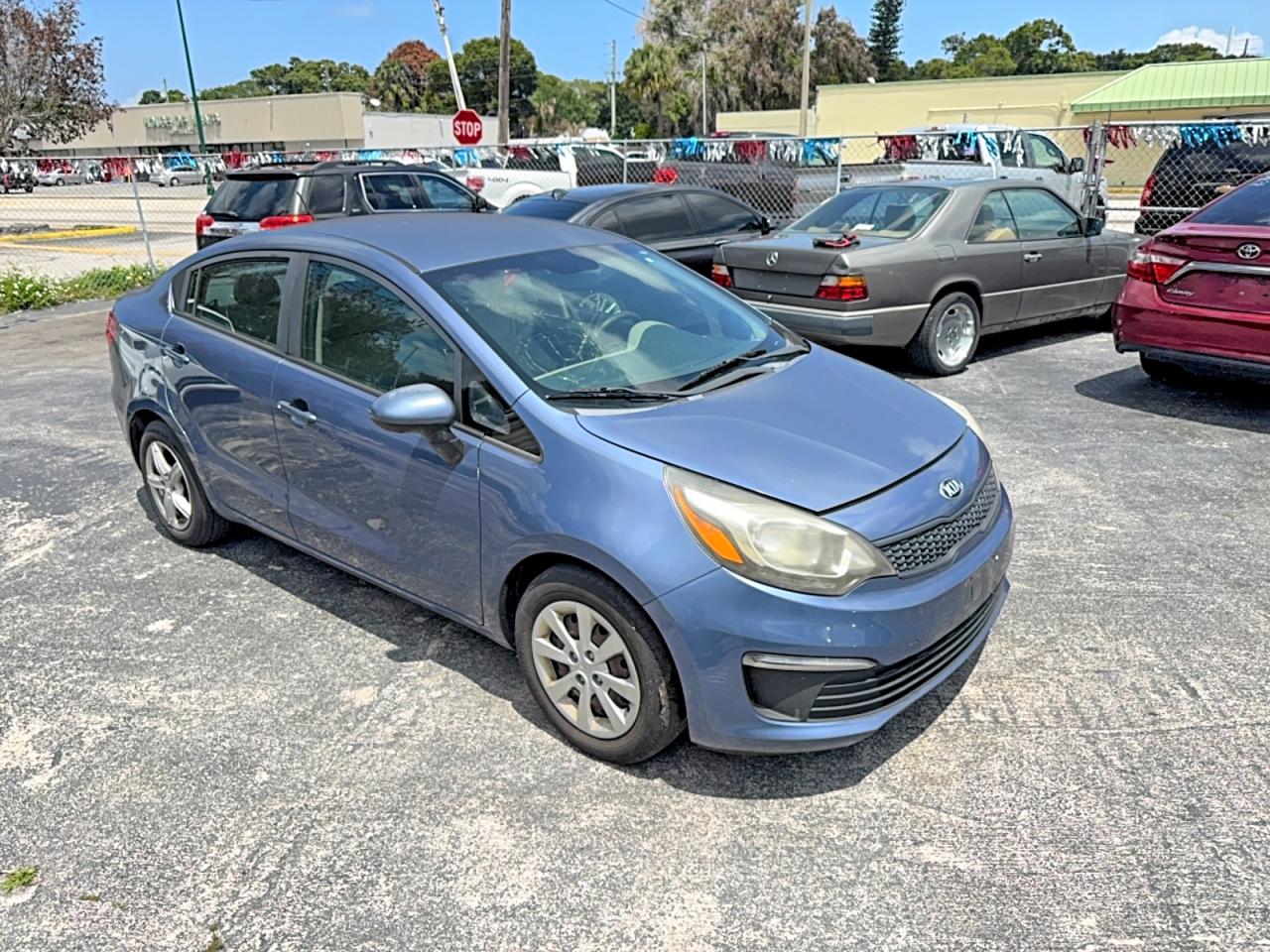 2016 Kia Rio LX, VIN KNADM4A34G6687669 — Side