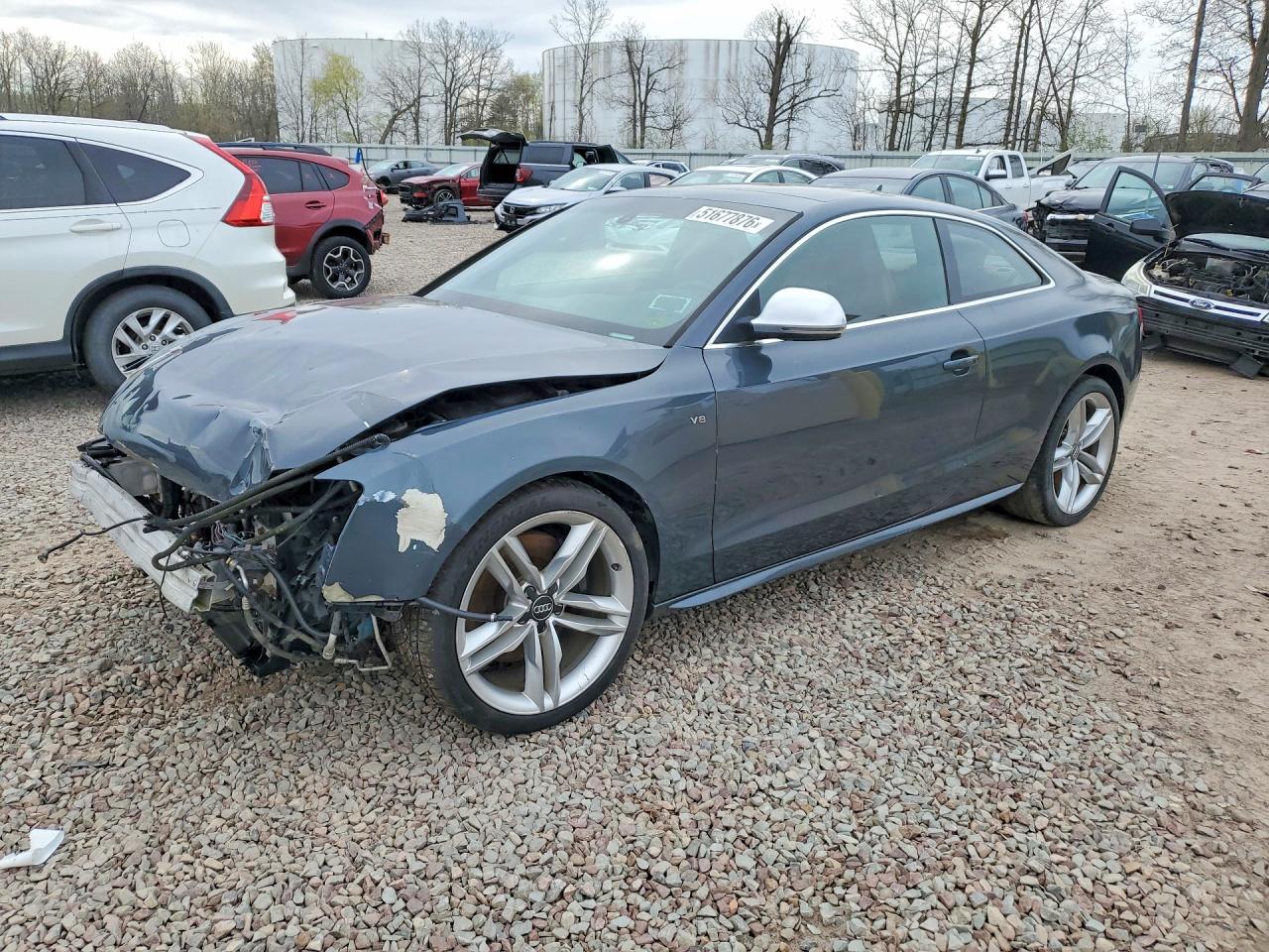 2009 Audi S5, VIN WAURV78TX9A044771 — Перед