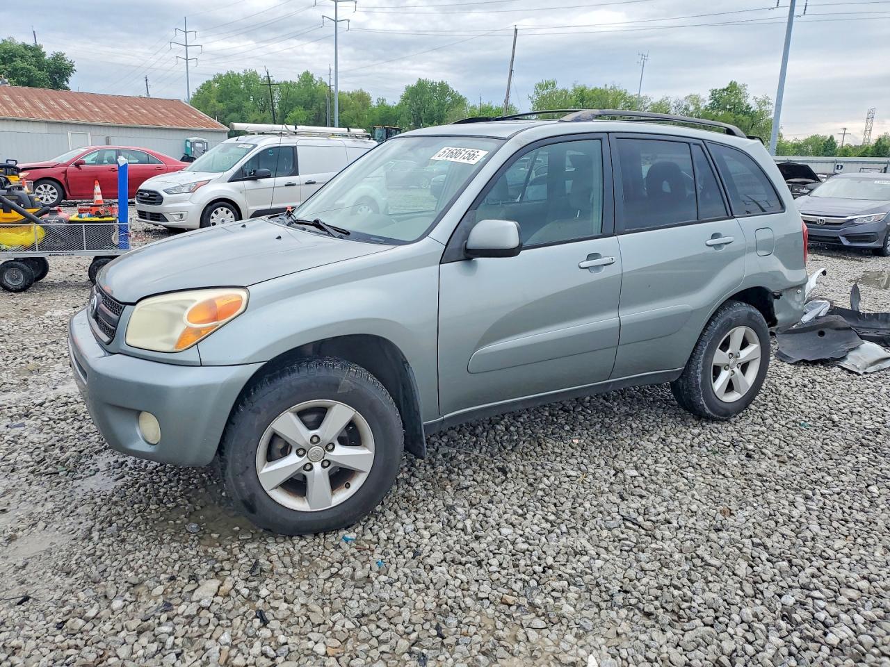 2005 Toyota RAV4, VIN JTEHD20V050067263 — Rear end