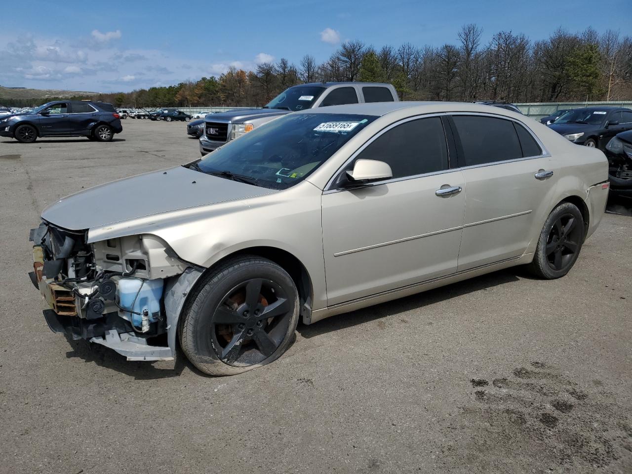 2012 Chevrolet Malibu 1LT, VIN 1G1ZC5E05CF199125 — Front end