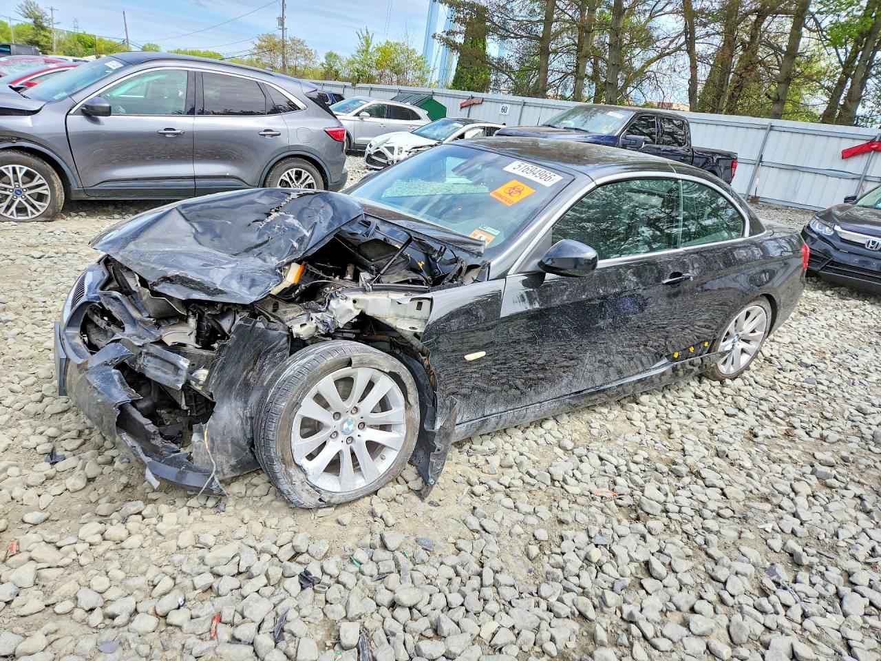 2013 BMW 3 Series 328i, VIN WBADW7C5XDE732576 — Front end