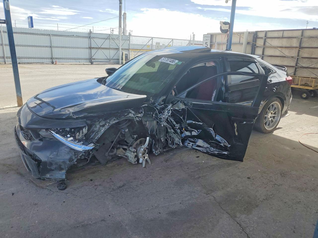 2025 Honda Civic Si, VIN 2HGFE1E54SH474300 — Front end