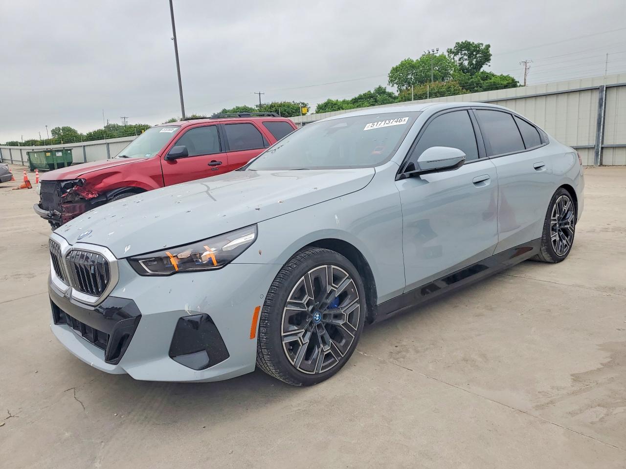 2024 BMW i5 eDrive40, VIN WBY33FK0XRCS21152 — Rear end