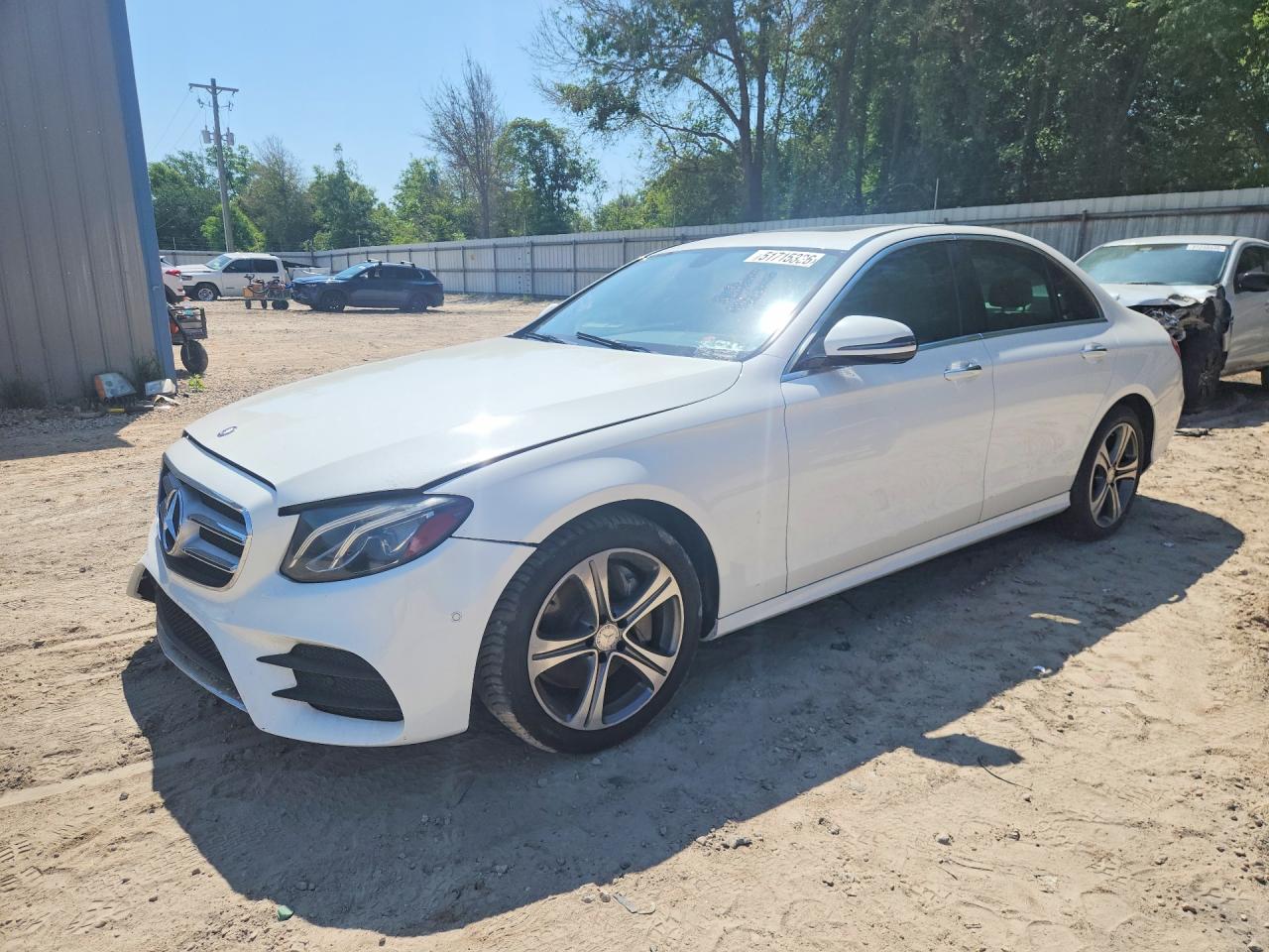 2017 Mercedes-Benz E 300 Sport, VIN WDDZF4JB8HA081385 — Front end