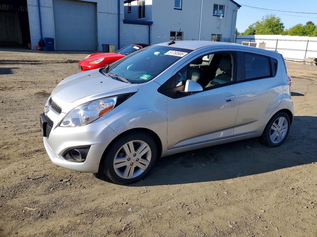 2014 Chevrolet Spark LS, VIN KL8CB6S99EC439766 — Бок