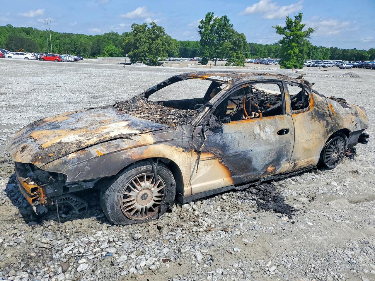 2001 Chevrolet Monte Carlo LS, VIN 2G1WW12E719340544 — Burn