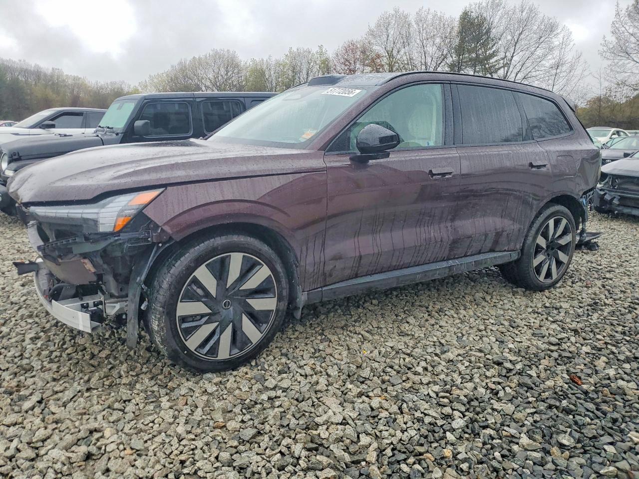 2025 Volvo Ex90, VIN 7JDE23VL9SG008443 — Rear end