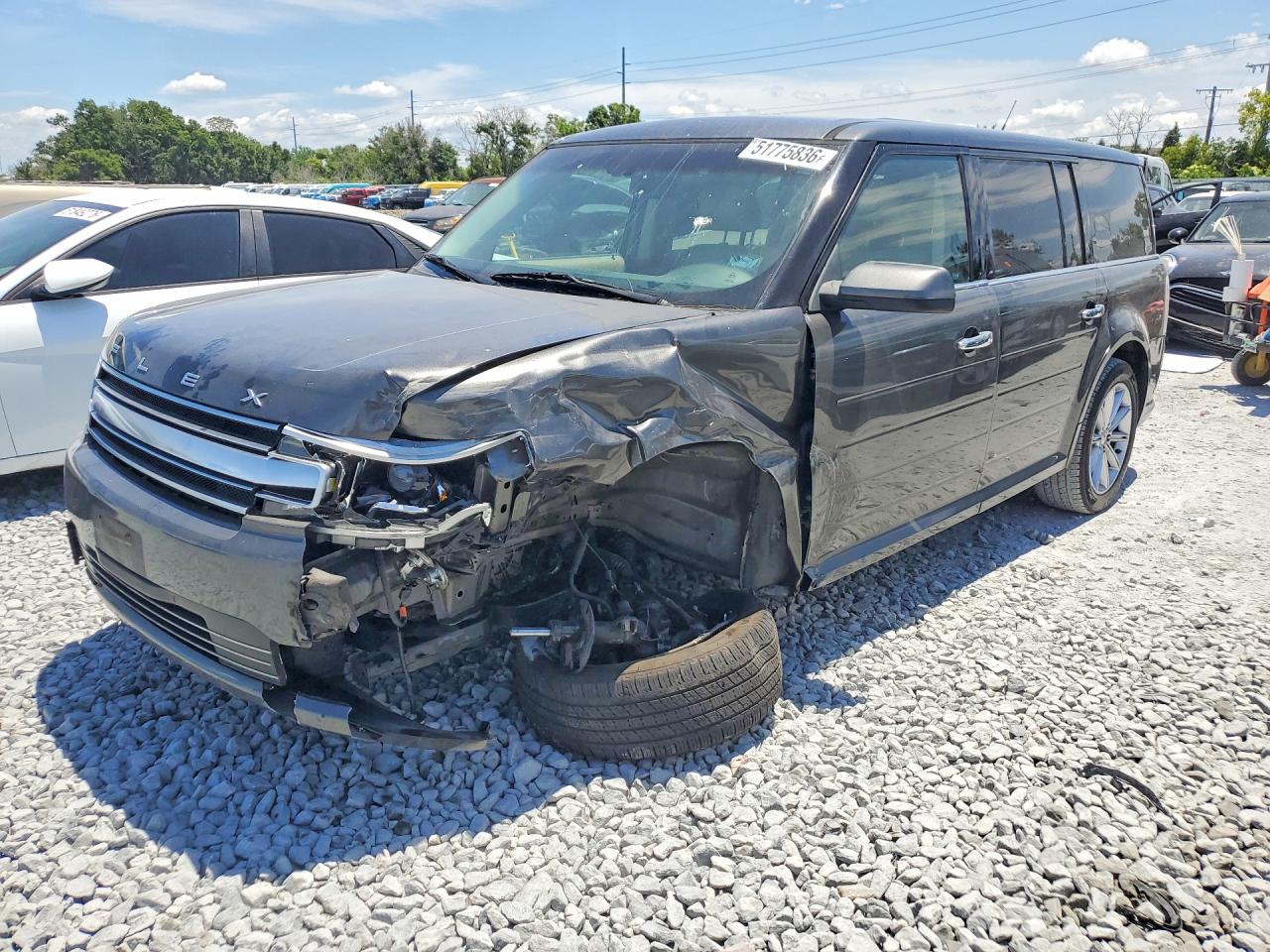 2016 Ford Flex Limited, VIN 2FMGK5D81GBA23894 — Front end