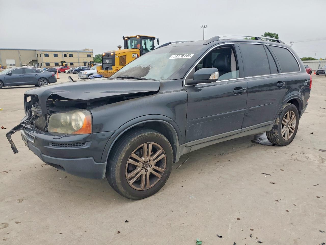2010 Volvo XC90 I6, VIN YV4982CYXA1565569 — Engine fire