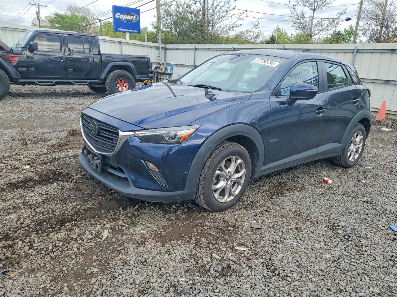 2021 Mazda CX-3 Sport, VIN JM1DKFB79M1506449 — Front end