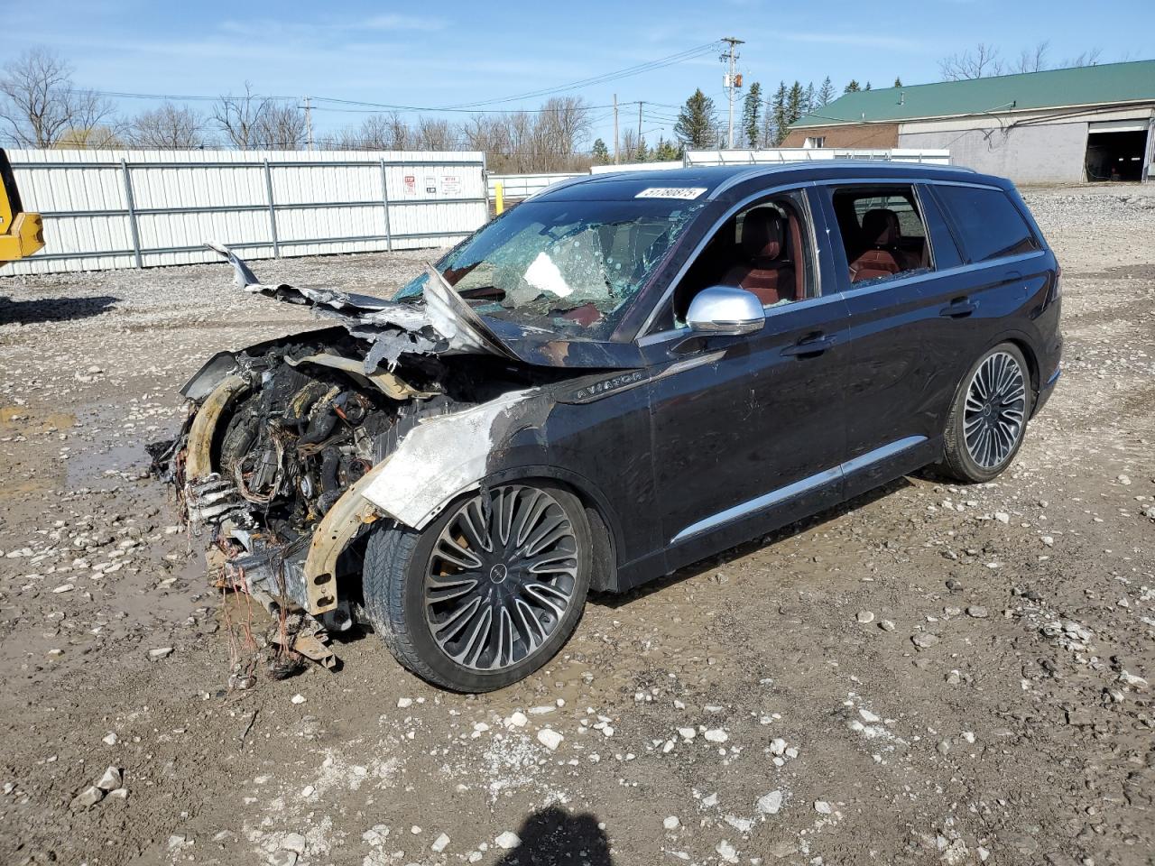 2020 Lincoln Aviator Black Label, VIN 5LM5J9XCXLGL29851 — Engine fire
