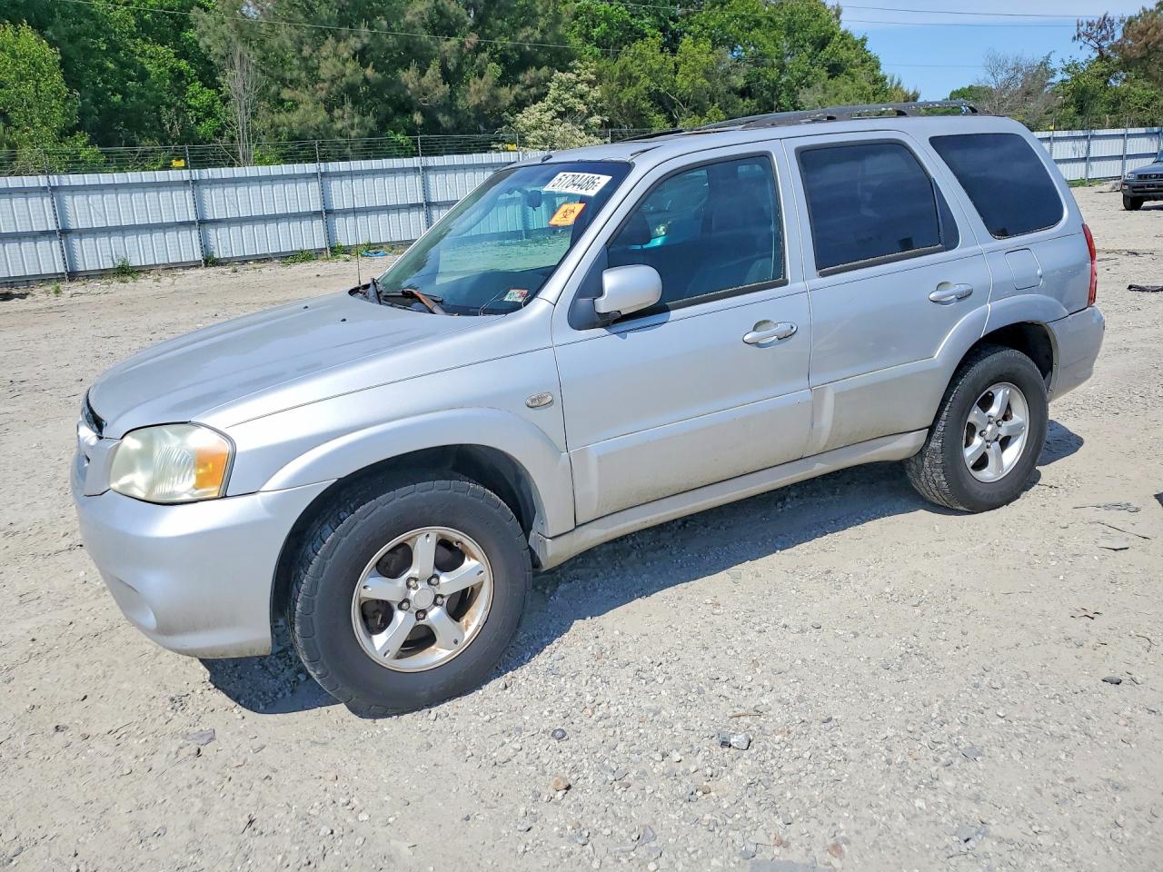 2005 Mazda Tribute S, VIN 4F2YZ06115KM49563 — Rear end