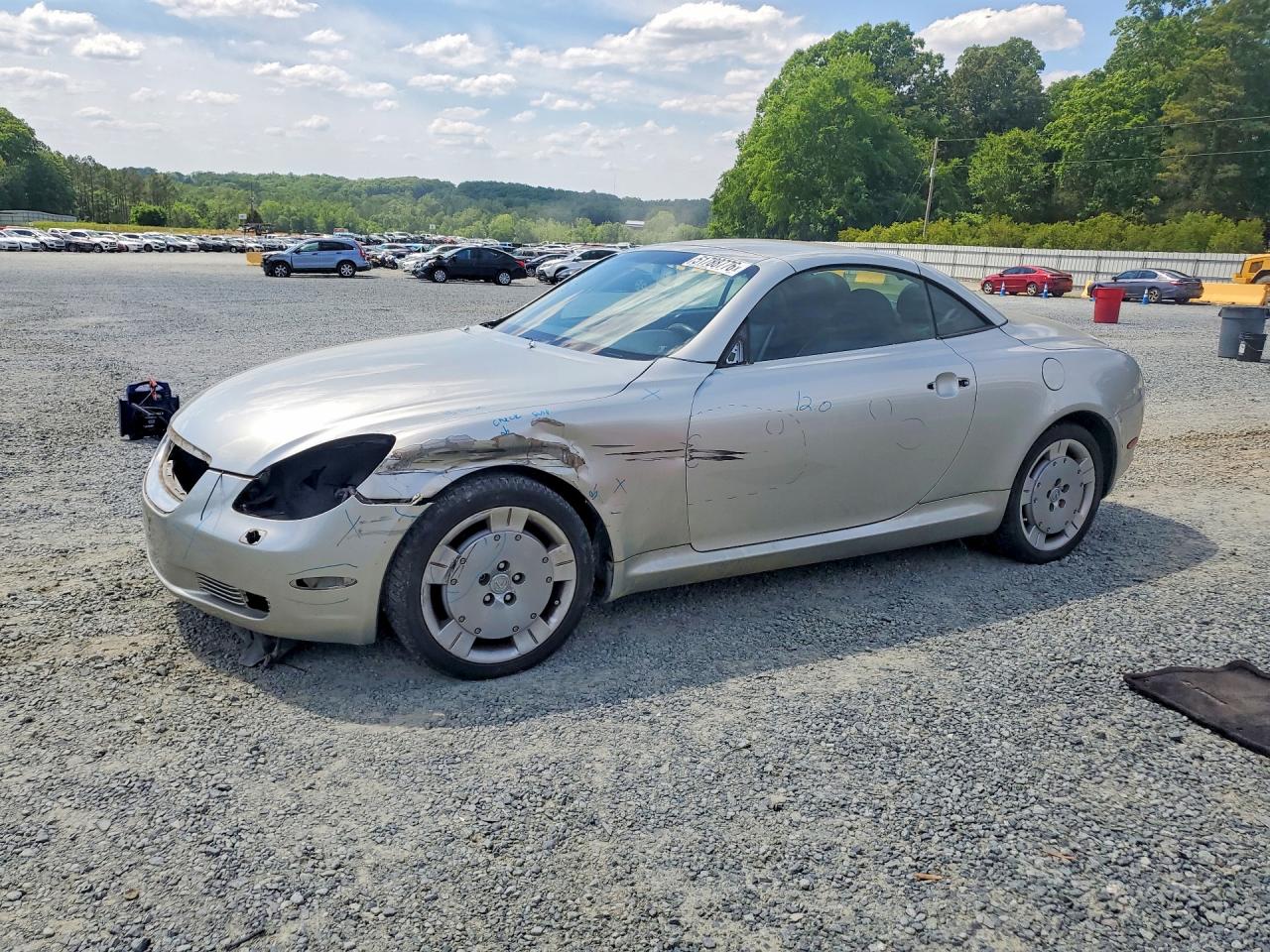 2003 Lexus SC 430, VIN JTHFN48Y230039088 — Front end