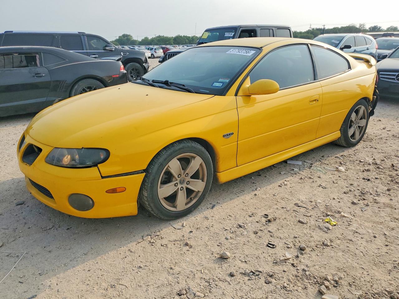 2004 Pontiac GTO, VIN 6G2VX12G44L277876 — Rear end