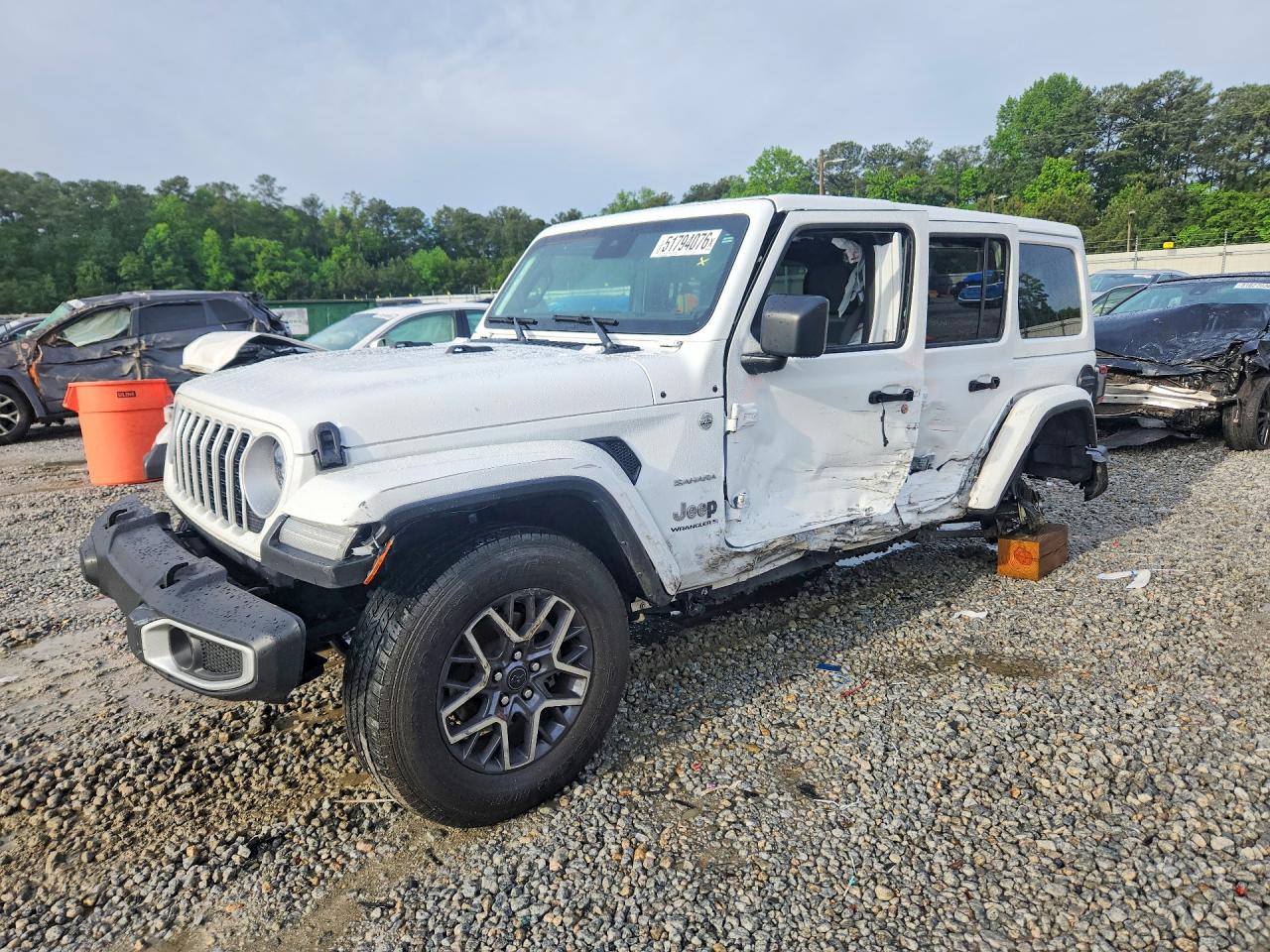 2024 Jeep Wrangler Sahara, VIN 1C4PJXEG9RW314119 — Side